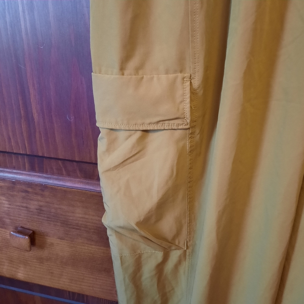 Fabletics Eleanor Cargo Track Pants Warm Olive High-rise Wide Leg Size 3X - Picture 8 of 15